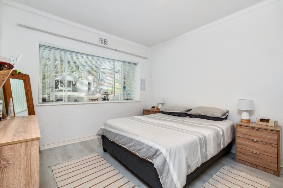 1 Bedroom Property for Sale in Oranjezicht Western Cape